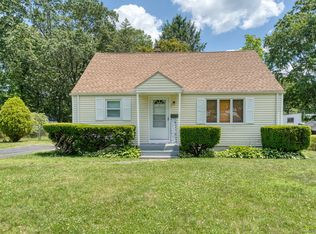 11 Belle Ave, Enfield, CT 06082