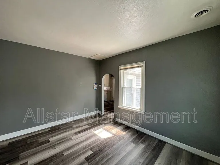 1120 East Ave #3 — Photo 2