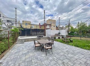 21-68 Steinway St #2, Astoria, NY 11105