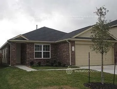 914 Doubletree Glen Dr — Photo 2