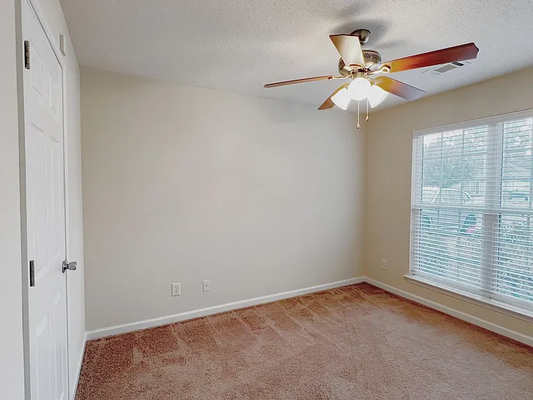 112 Marcelline Ct — Photo 10