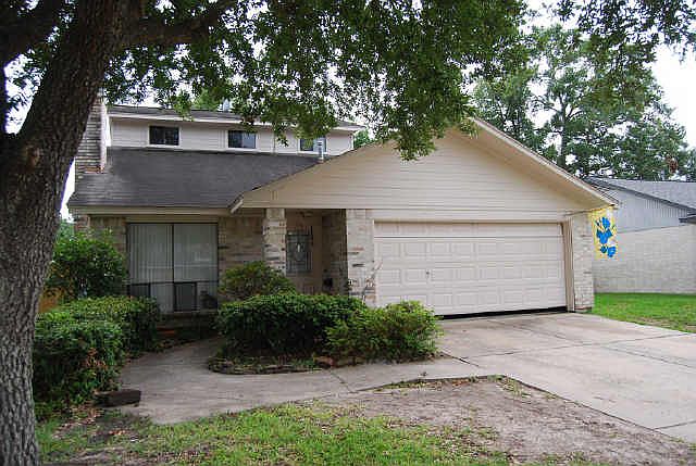 1st image of 2706 Longleaf Pines Dr
