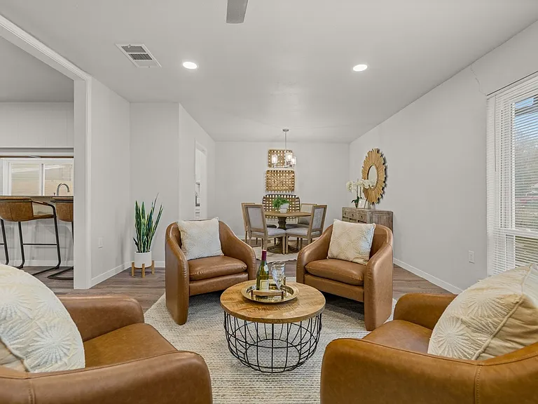 10223 Flatland Trl — Photo 9