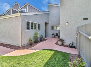 482 Harbor Lights Ln, Port Hueneme, CA 93041