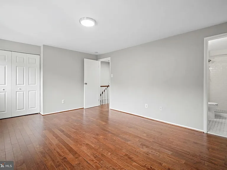 5863 Jacksons Oak Ct — Photo 17