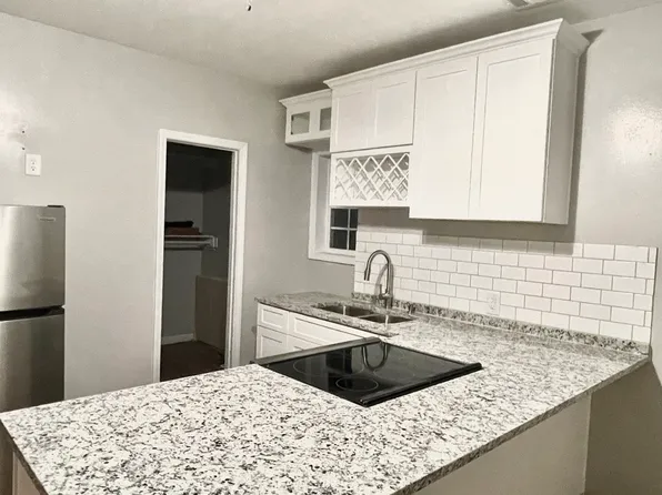 2259 Cameo Ct #B, Gainesville, GA 30501