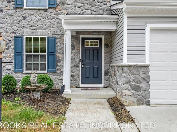 5th image of 118 Emma Rose Ct
