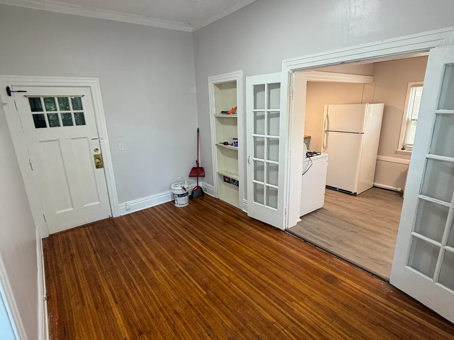 30 Park Ave — Photo 2