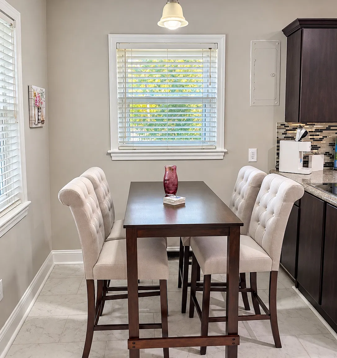 2 bed, 1457 sqft, $3,300 — Photo 3