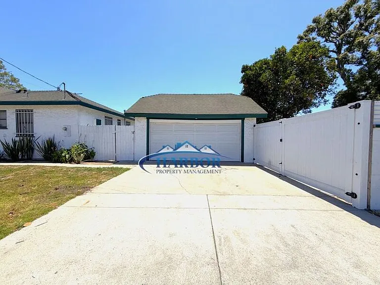 1667 N Lagoon Ave — Photo 19