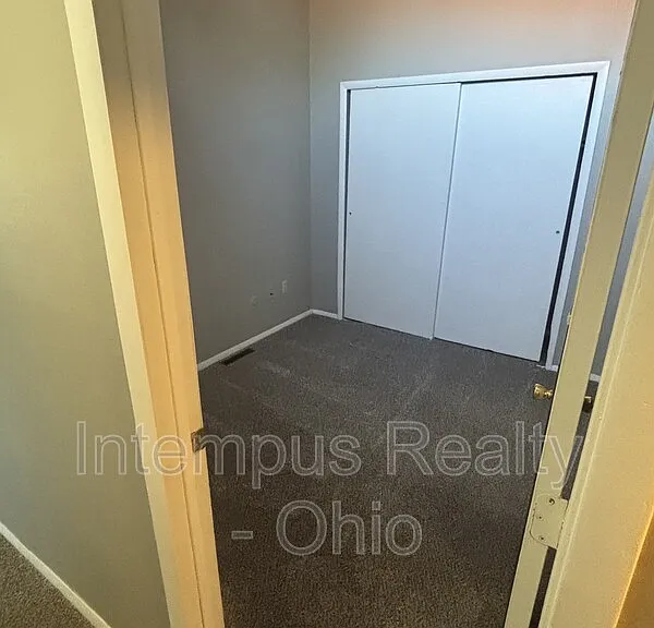 10 King Arthur Ct — Photo 14
