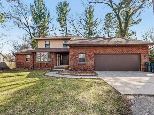 1437 Brookwood Dr, Muskegon, MI 49441