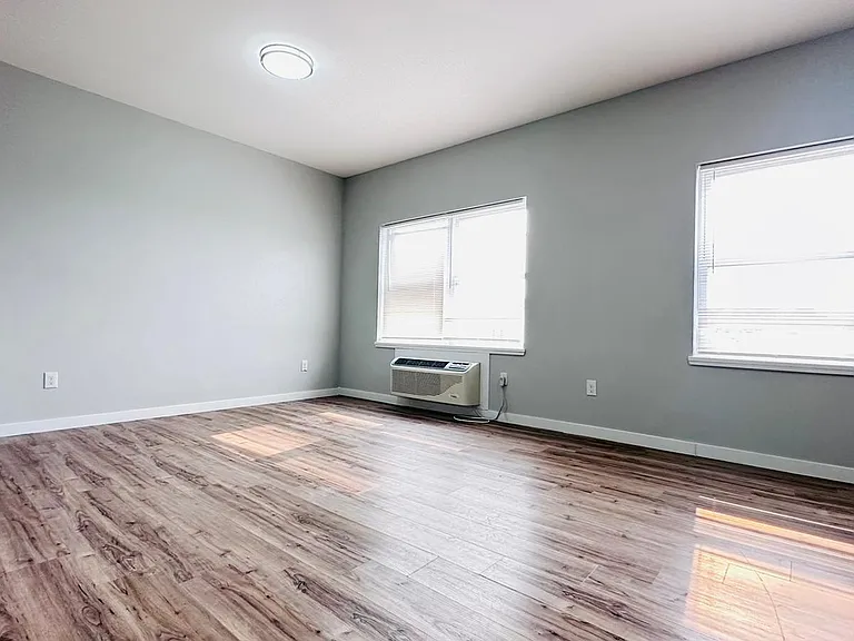 146 Hamilton Ave #2-A — Photo 2