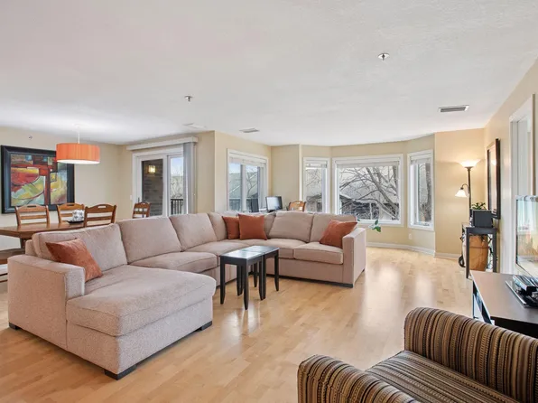 4550 Minnetonka Blvd APT 101, Saint Louis Park, MN 55416