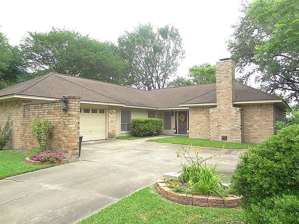 1st image of 11912 Westmere Dr