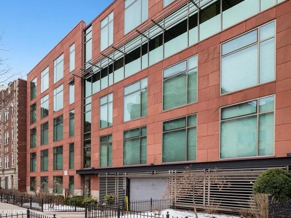 Melrose Place, 519 W Melrose St APT 308, Chicago, IL 60657