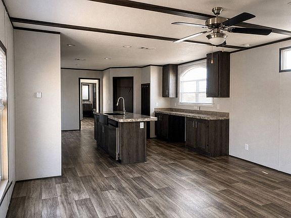 4th image of 124 Croghan St #206