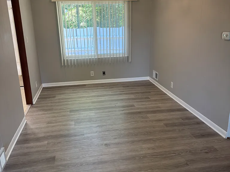675 Park Ave — Photo 2