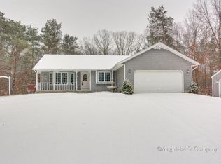 12064 Pine Cone Dr NE, Rockford, MI 49341