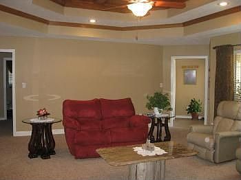 4th image of 3602 Connie Ln