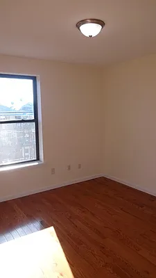 Rented by Page Real Estate | media 6