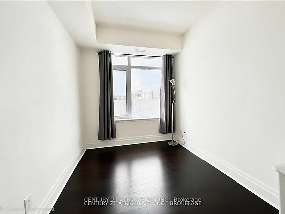 4th image of 111 Upper Duke Cres #602