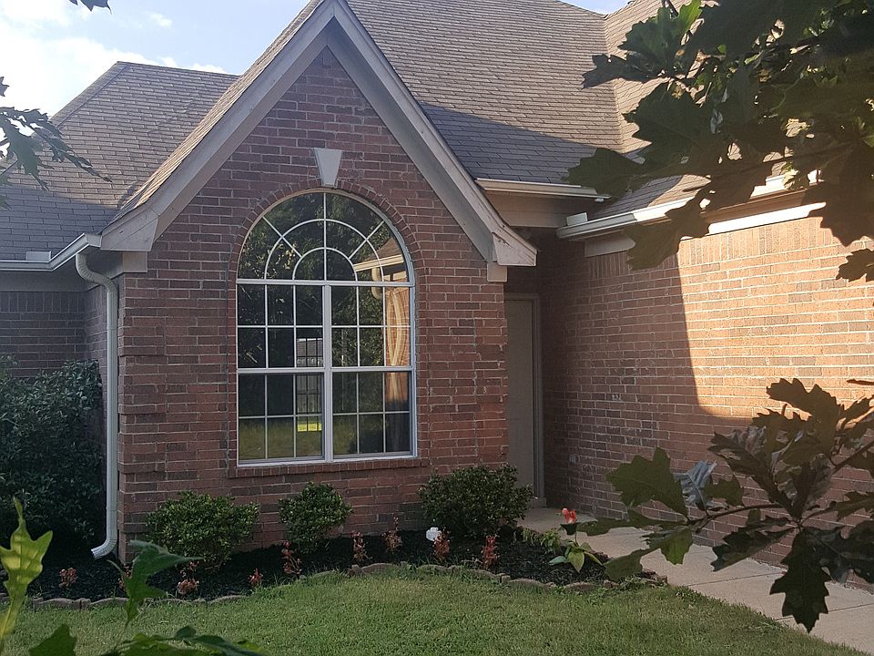 1st image of 9902 Tremont Dr