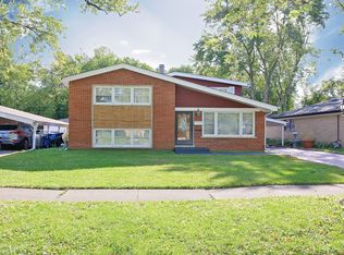 3743 153rd Pl, Midlothian, IL 60445