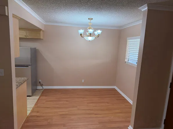 601 Salem St APT 201, Glendale, CA 91203