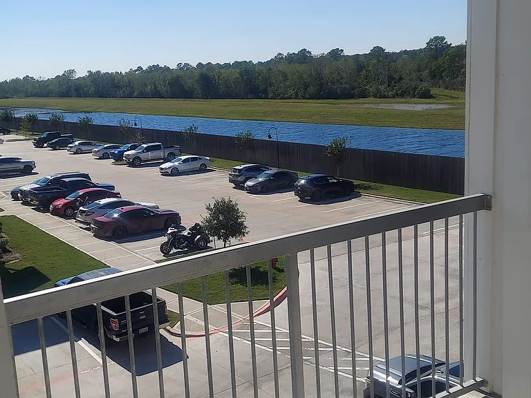 Catalon at Lago Mar I & II — Photo 103