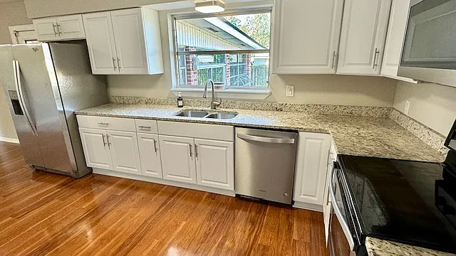 1714 Westminister Ave — Photo 7