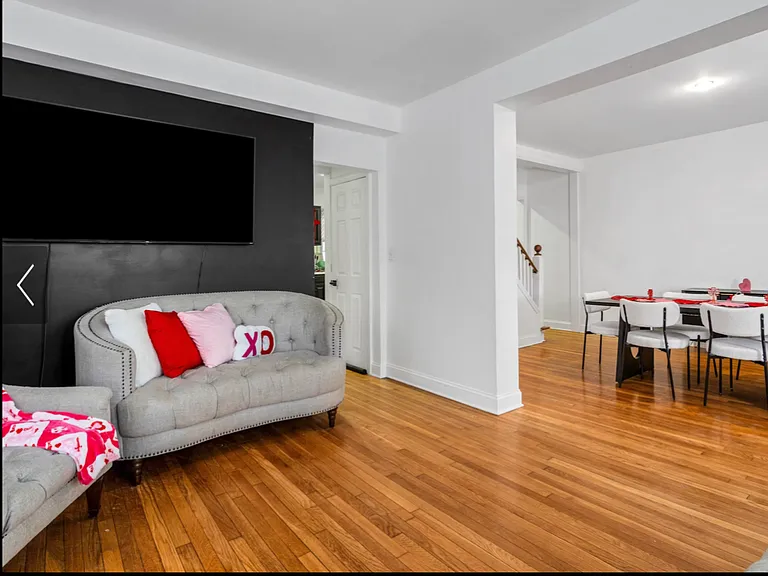 18 Grandview Ave #1 — Photo 8