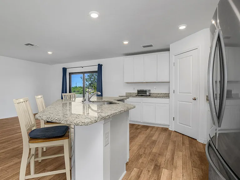 839 Yellowbird Dr — Photo 14