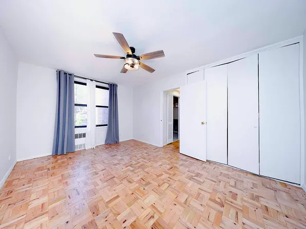 1577 East 17th Street image 11 of 22