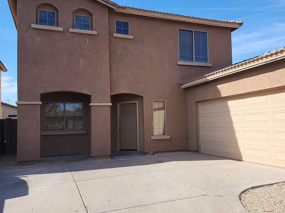 4927 W Beautiful Ln