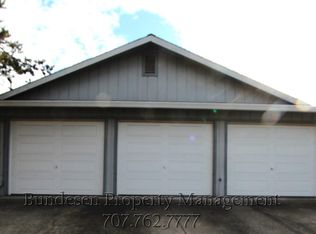 327 Bassett St #C, Petaluma, CA 94952