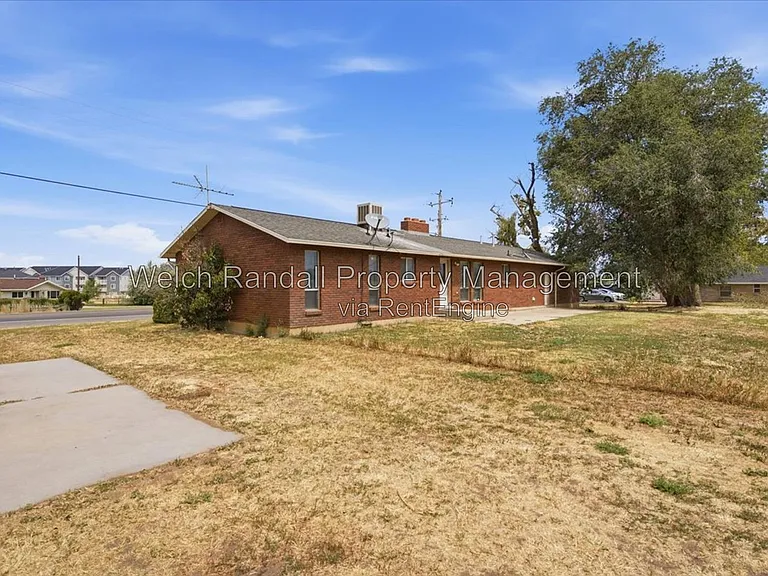 3548 S Midland Dr — Photo 18