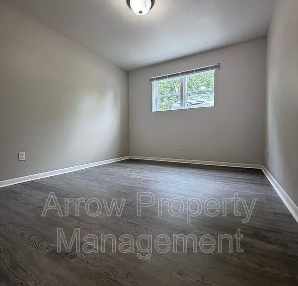 2206 K St #7 — Photo 4