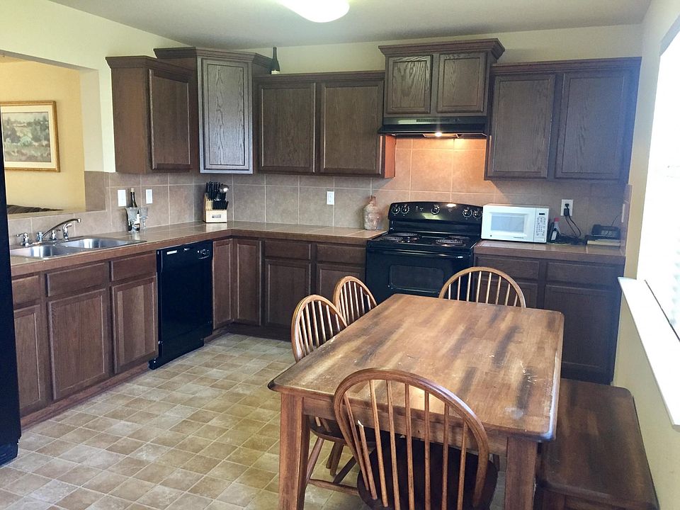 2nd image of 39130 Prairie South Dr