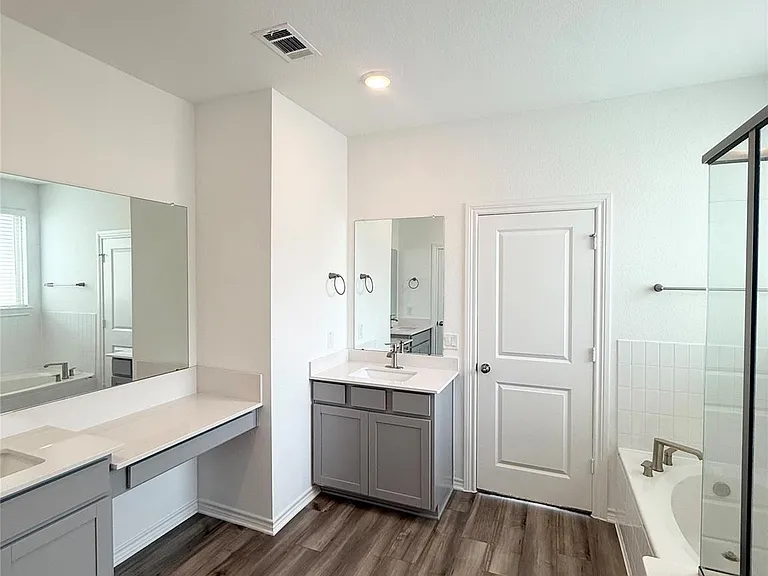 15826 Dove Hollow Dr — Photo 15