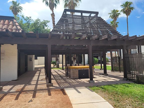 4th image of 1405 Vegas Valley Dr #255