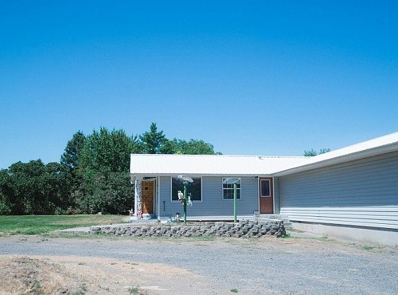 2nd image of 346 Road 18.8 NE
