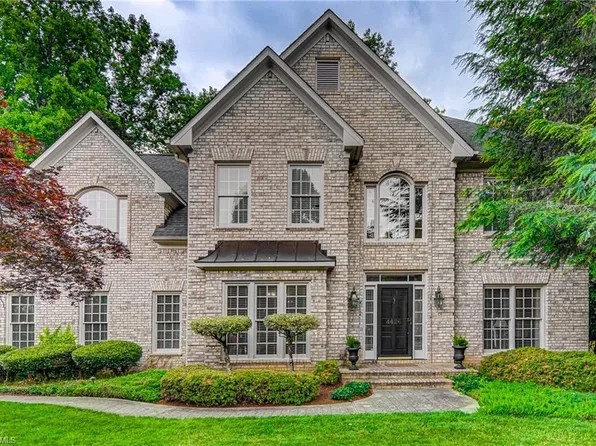 4426 Jamesford Dr, Jamestown, NC 27282