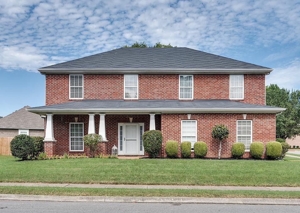 1st image of 401 Eastover Ct