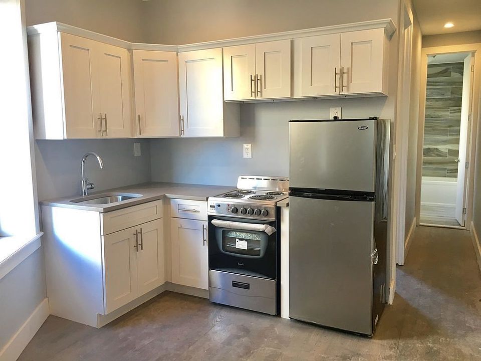 1st image of 711 Nostrand Ave #12