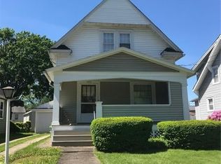 1070 Memorial Blvd, Sharon, PA