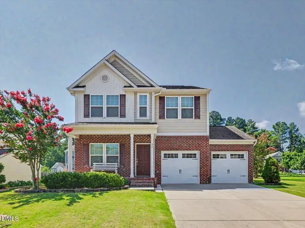 27 Blakeford Dr, Wendell, NC 27591