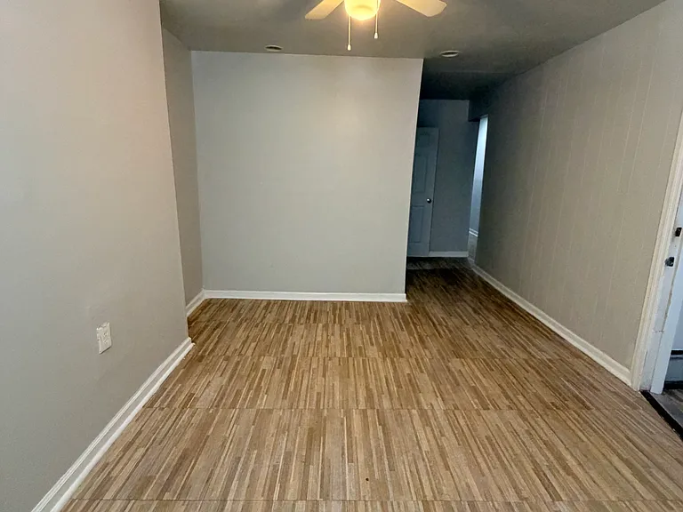 6030 Greenway Ave — Photo 24