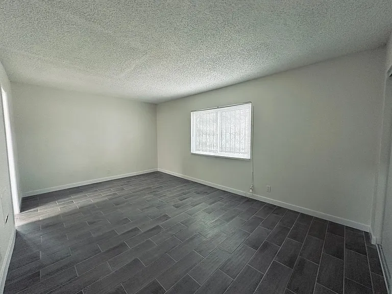 1721 Miralink Enterprise — Photo 16