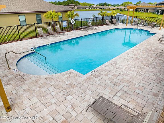 2nd image of 1477 Mineral Loop Dr NW